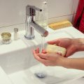 COVID19 prevention wash hands 120x120 - COVID19 - Die wichtigsten Hygienetipps